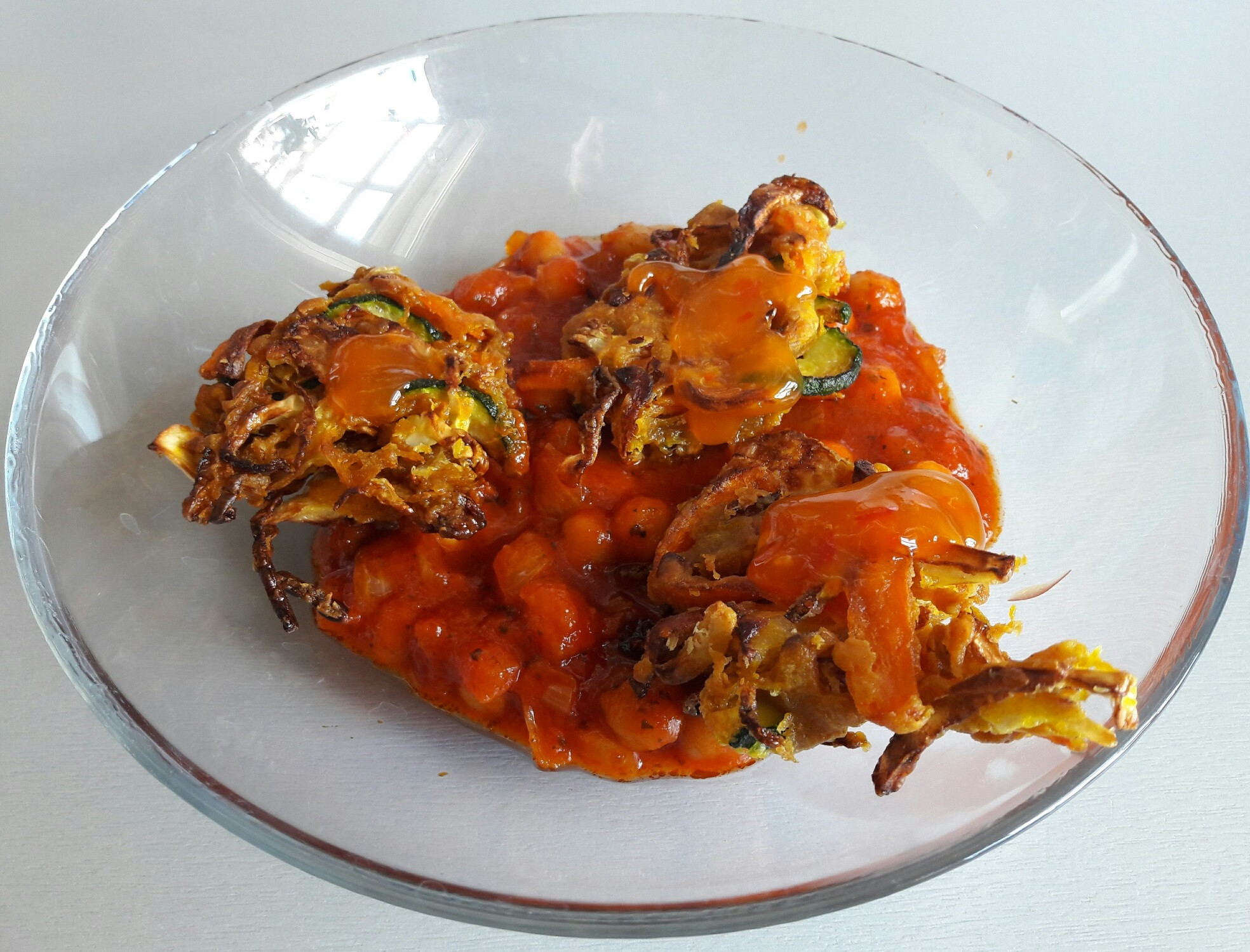 Gemüsepakora mit Mangochutney und gerösteten Cashews | changetogrow ...